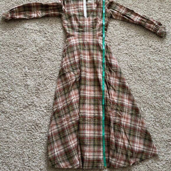 Elegant Plaid V-Neck Maxi Dress - Picture 5 of 7
